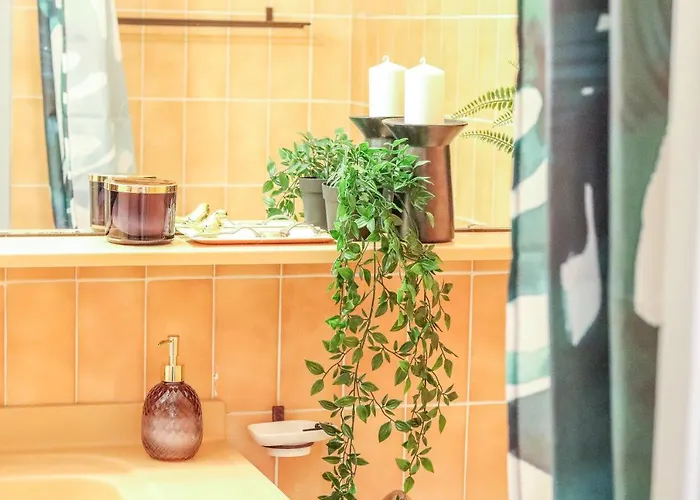 Nid Douillet A Proximite Des Pistes *